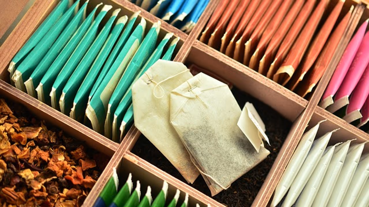 <p><br />
Get a room freshener at the cost of a tea bag</p>

<p>All you need to do is add a few drops of essential oil to the dry used tea bags and they will come handy to keep smells out of your office, small room or car even. Tea leaves absorb odours like anything, can be hidden out of sight, and still leave you with a sweet fragrance.<br />
&nbsp;</p>
