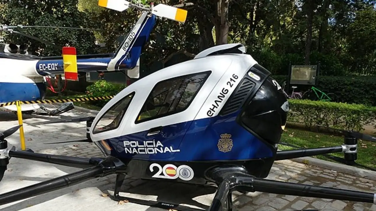 Chinese Flying Taxi Company EHang Expected To Report Strong Revenue Growth In Q3: Retail Sentiment Soars Chinese Flying Taxi Company EHang Expected To Report Strong Revenue Growth In Q3: Retail Sentiment Soars