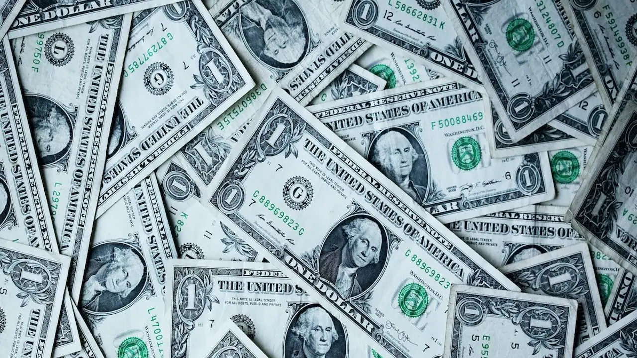 Fed’s Preferred Inflation Gauge PCE Up 2.3% Annually, But Traders Raise Bets On 25 Bps Rate Cut In Dec Fed’s Preferred Inflation Gauge PCE Up 2.3% Annually, But Traders Raise Bets On 25 Bps Rate Cut In Dec