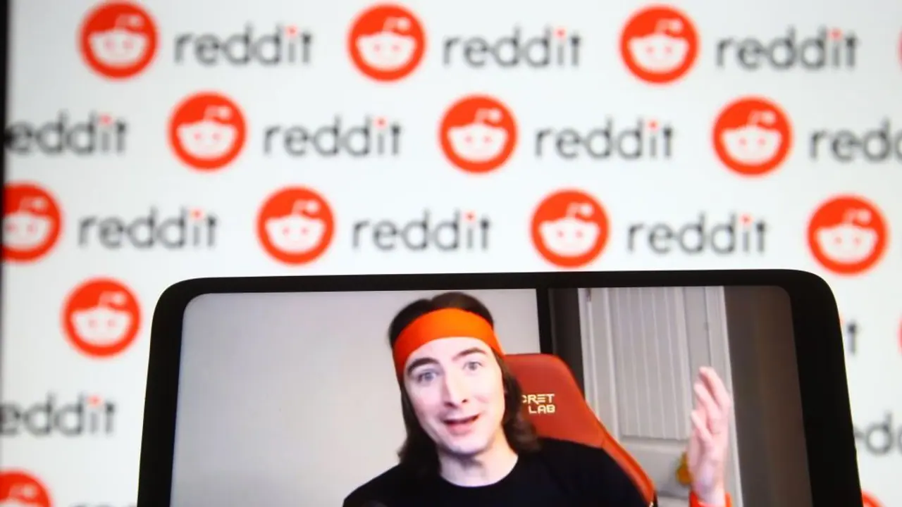 Unity Software Stock Takes Off Pre Market Following ‘Roaring Kitty’s’ Cryptic Post: Retail Turns Upbeat Unity Software Stock Takes Off Pre Market Following ‘Roaring Kitty’s’ Cryptic Post: Retail Turns Upbeat