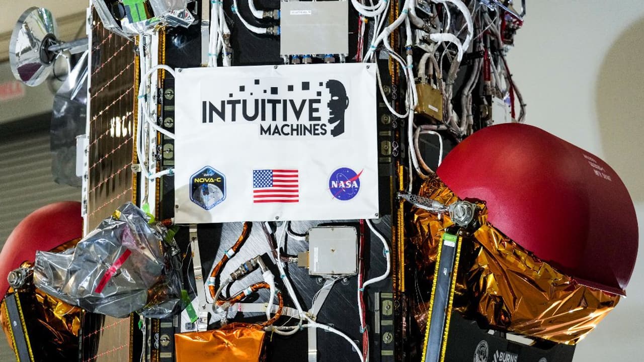 Intuitive Machines Stock Surges On Additional Contracts From NASA: Retail Sentiment Improves