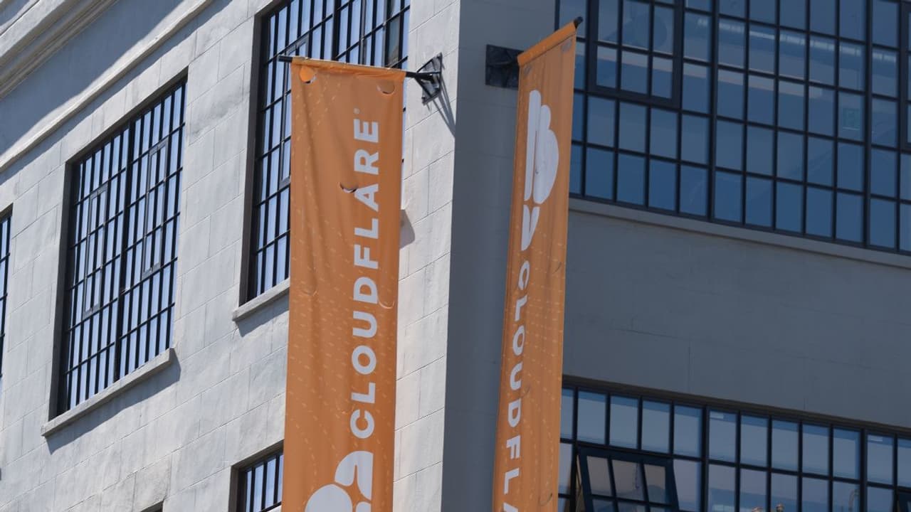 Cloudflare Stock Jumps On Goldman Sachs Double Upgrade, Price Target Hike: Retail Ecstatic