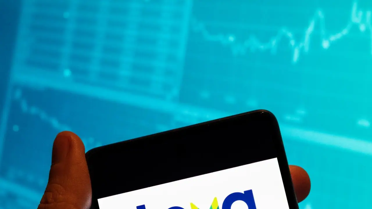 Teva Stock Surges To 6 Year High On Inflammatory Bowel Disease Drug Trial Data: Retail Chatter Erupts Teva Stock Surges To 6 Year High On Inflammatory Bowel Disease Drug Trial Data: Retail Chatter Erupts