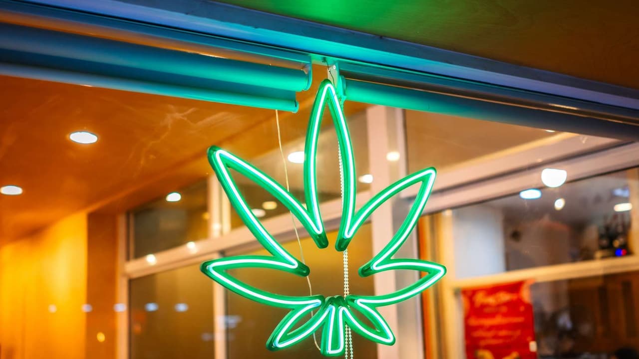 Ascend Wellness Stock In Focus On Planned Share Buyback: Retail’s Bullish Ascend Wellness Stock In Focus On Planned Share Buyback: Retail’s Bullish