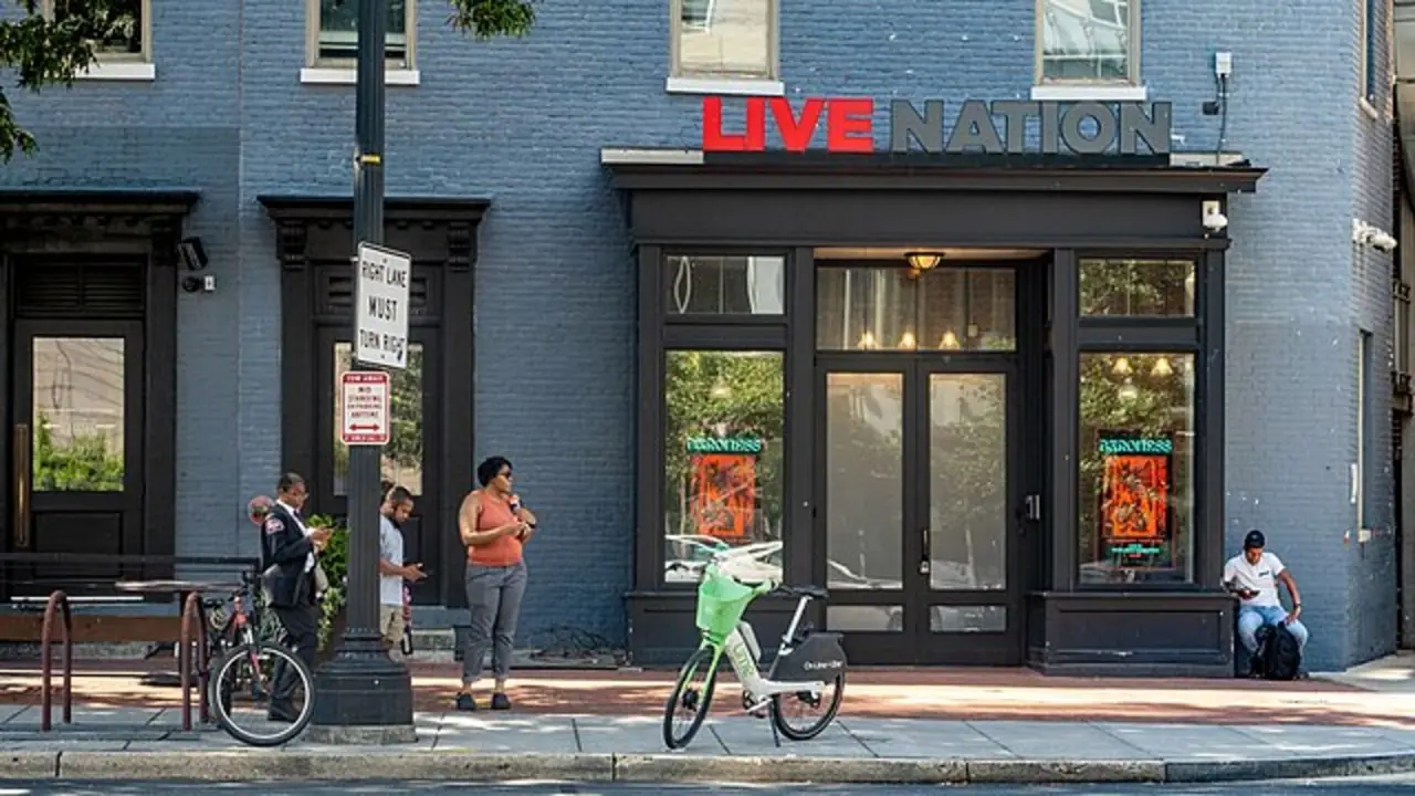 Live Nation Stock Rises Despite Mixed Q3 As CEO Touts 'Even Bigger 2025:' Retail Stays Cautious Live Nation Stock Rises Despite Mixed Q3 As CEO Touts 'Even Bigger 2025:' Retail Stays Cautious