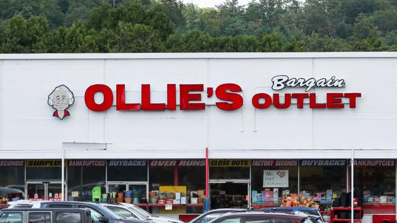 Ollie's Bargain Outlet Earns ‘Double Upgrade’ From Citi: Retail’s Waiting On The Sidelines