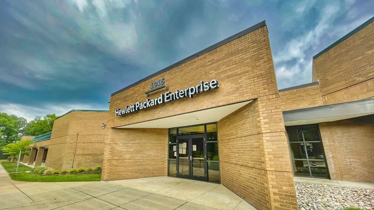 Hewlett Packard Enterprise Stock Snags Upgrade Ahead Of Q4 Print: Retail Upbeat Hewlett Packard Enterprise Stock Snags Upgrade Ahead Of Q4 Print: Retail Upbeat