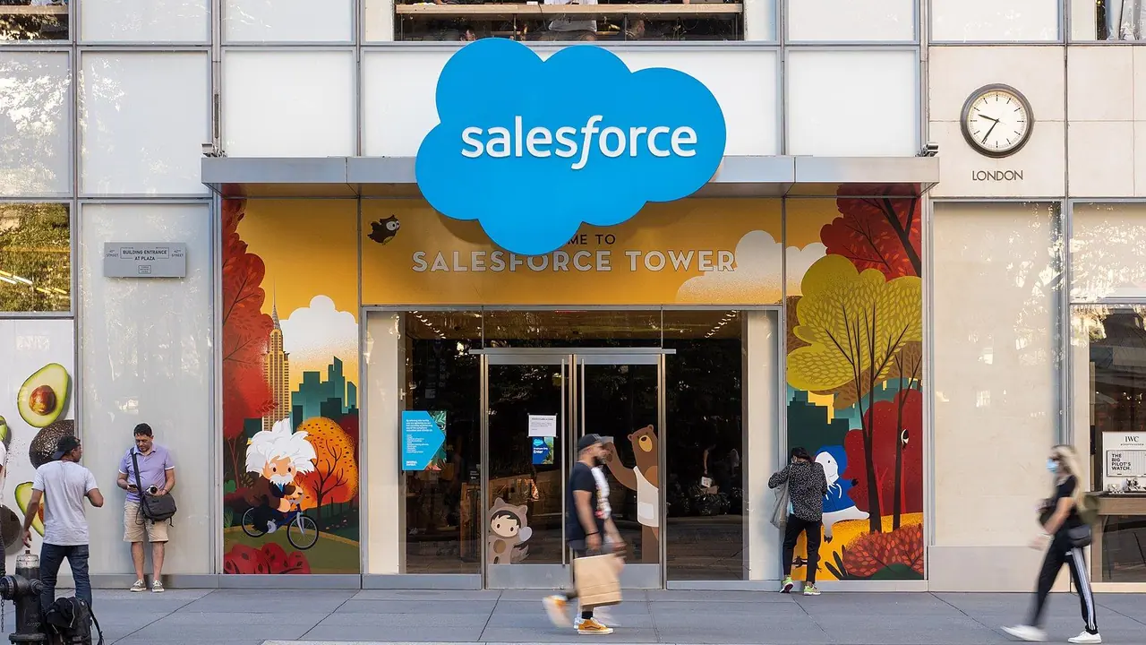 Salesforce Analyst Says Risk Reward On Stock ‘Compelling’ Ahead Of Q3 Print: Retail Shares The Optimism