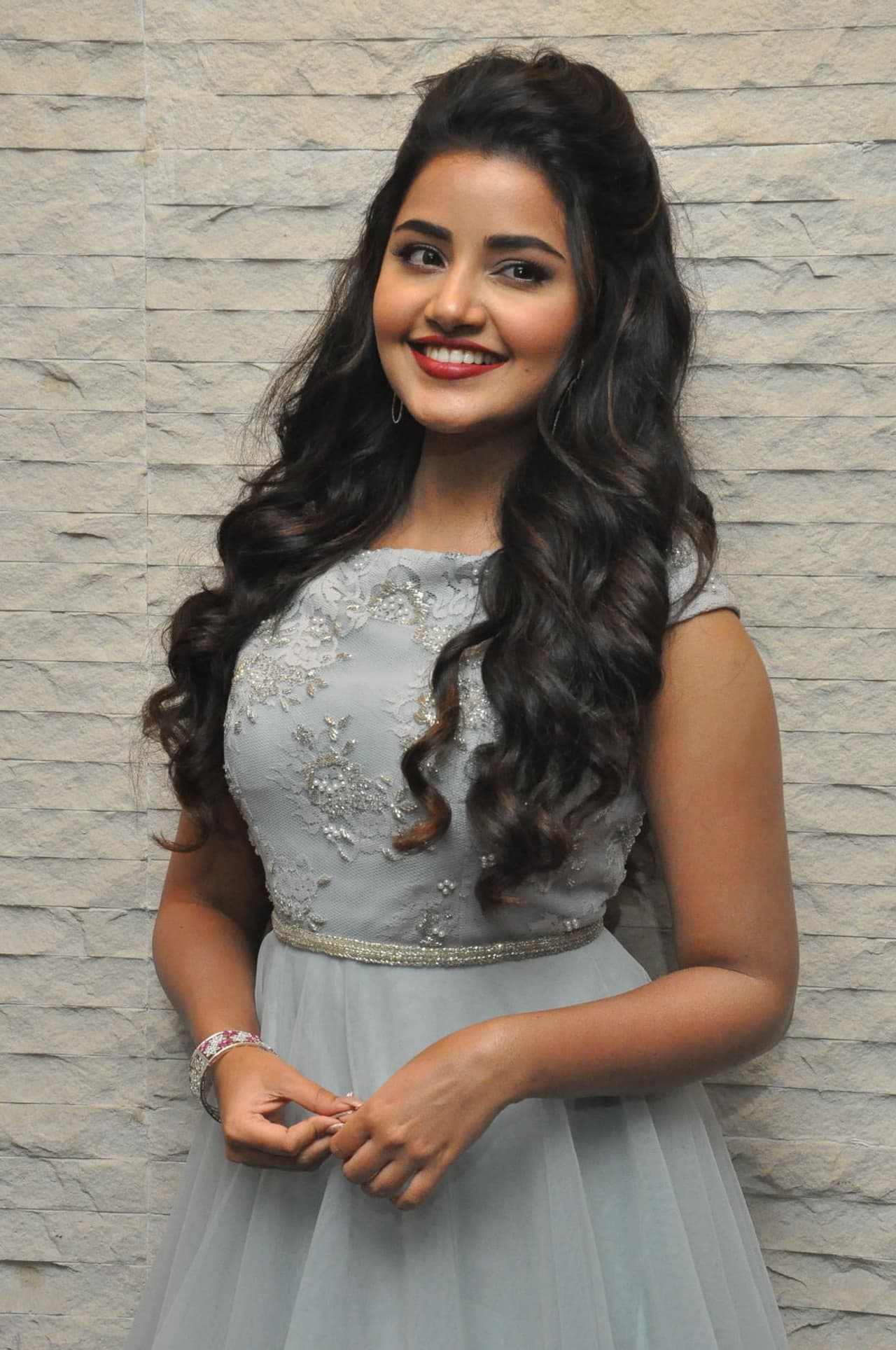 అనుపమ పరమేశ్వరన్ లేటెస్ట్ ఫోటో గ్యాలరీ అనుపమ పరమేశ్వరన్ లేటెస్ట్ ఫోటో గ్యాలరీ