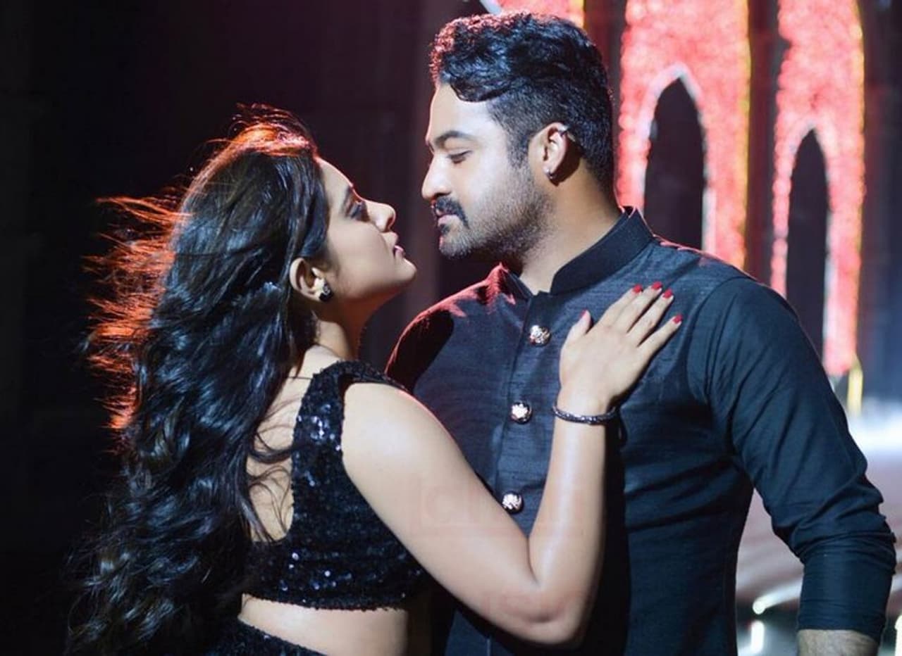 జై లవ కుశ మూవీ వర్కింగ్ స్టిల్స్ జై లవ కుశ మూవీ వర్కింగ్ స్టిల్స్