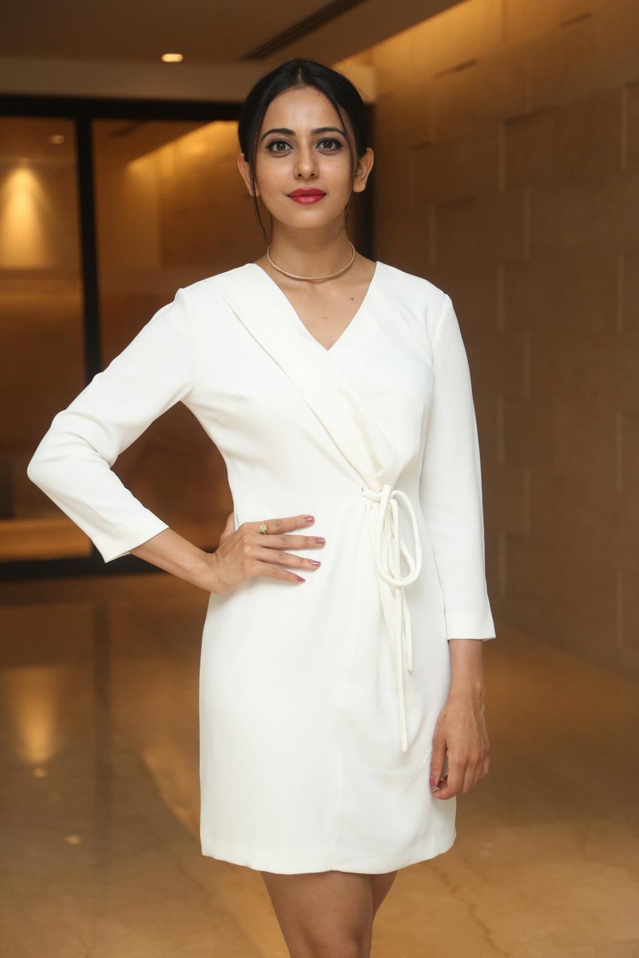 రకుల్ లేటెస్ట్ గ్యాలరీ రకుల్ లేటెస్ట్ గ్యాలరీ