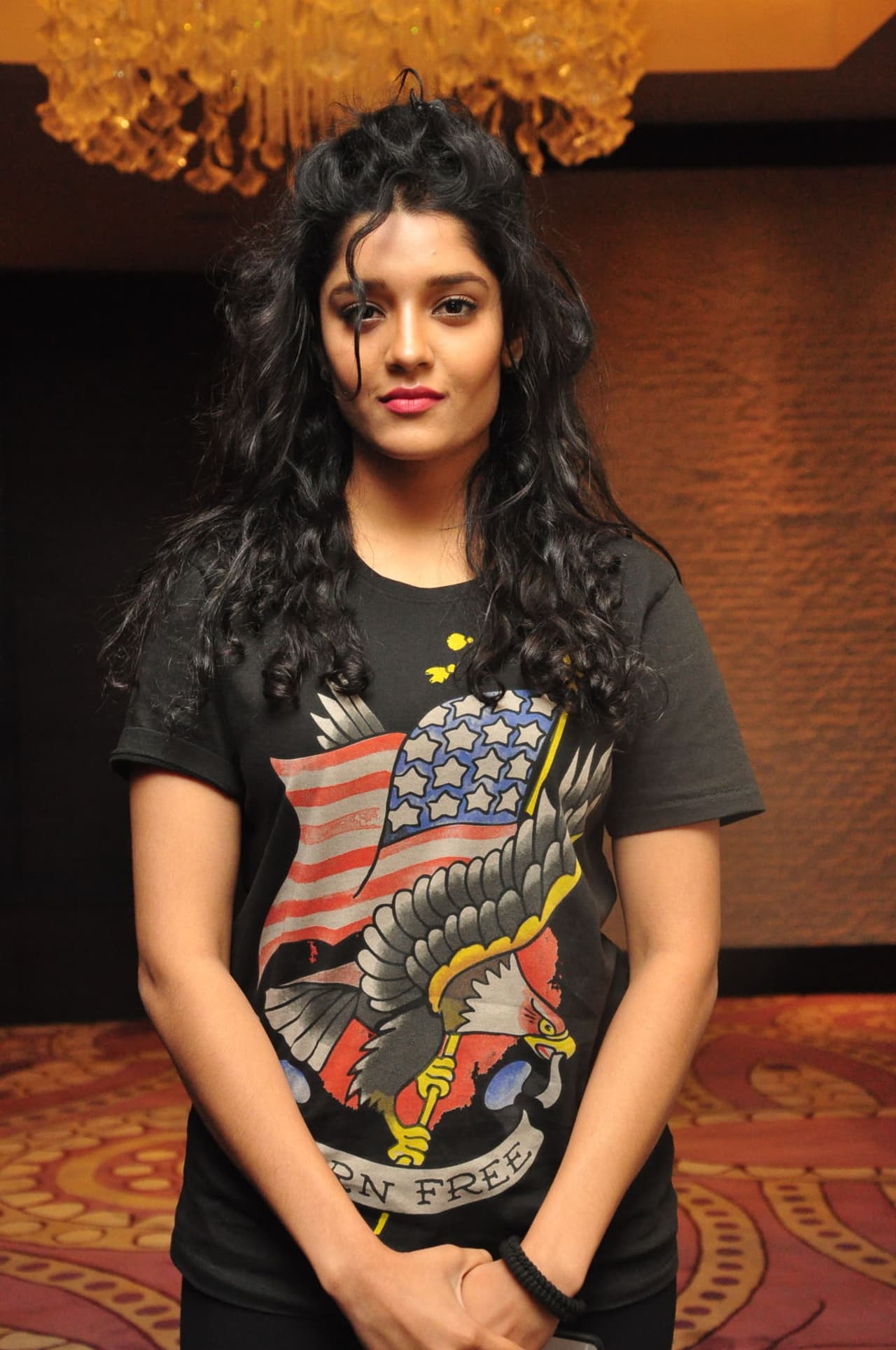 లారెన్స్ శివలింగా ఫేం రితికా సింగ్ గ్యాలరీ లారెన్స్ శివలింగా ఫేం రితికా సింగ్ గ్యాలరీ