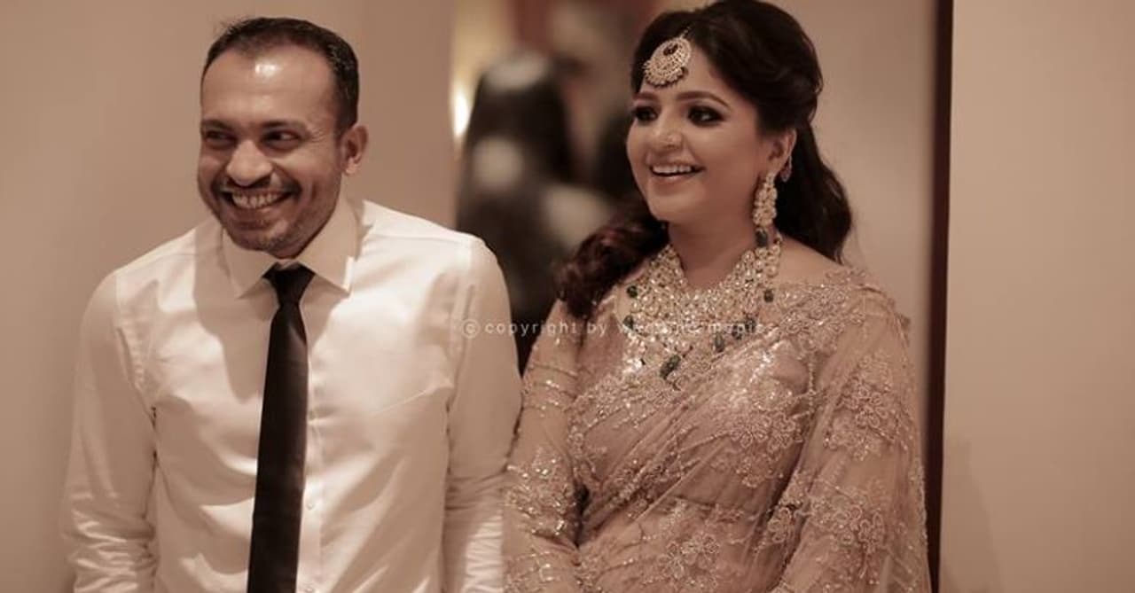 സുന്ദരിയായ ജാമിയ ഒപ്പം സൗബിനും, വിവാഹ റിസപ്ഷന് ചിത്രങ്ങള് സുന്ദരിയായ ജാമിയ ഒപ്പം സൗബിനും, വിവാഹ റിസപ്ഷന് ചിത്രങ്ങള്