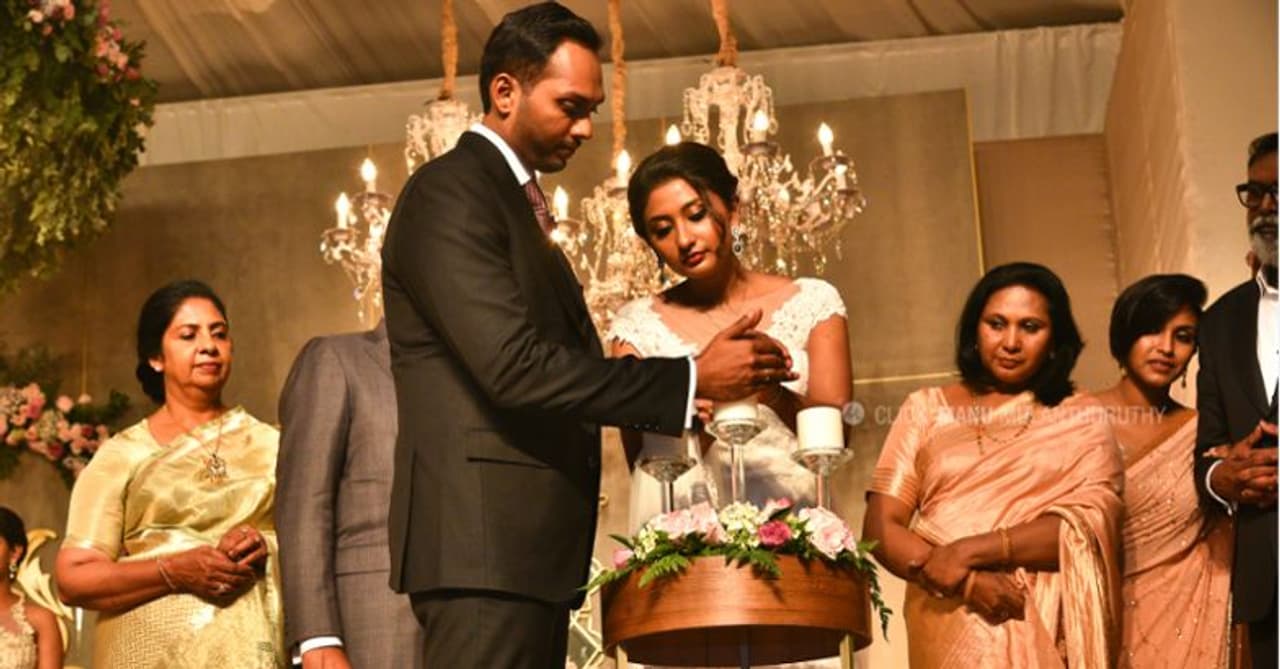 ലാലിന്റെ മകളുടെ വിവാഹം താരസമ്പന്നം, ഫോട്ടോസ് കാണാം ലാലിന്റെ മകളുടെ വിവാഹം താരസമ്പന്നം, ഫോട്ടോസ് കാണാം