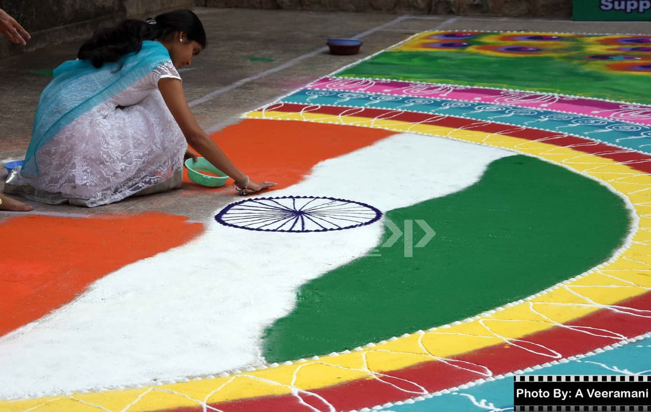 68ನೇ ಗಣರಾಜ್ಯೋತ್ಸವ ಆಚರಿಸಿದ ಪರಿಯನ್ನು ಹಿಂದೊಮ್ಮೆ ತಿರುಗಿ ನೋಡಿದಾಗ 68ನೇ ಗಣರಾಜ್ಯೋತ್ಸವ ಆಚರಿಸಿದ ಪರಿಯನ್ನು ಹಿಂದೊಮ್ಮೆ ತಿರುಗಿ ನೋಡಿದಾಗ