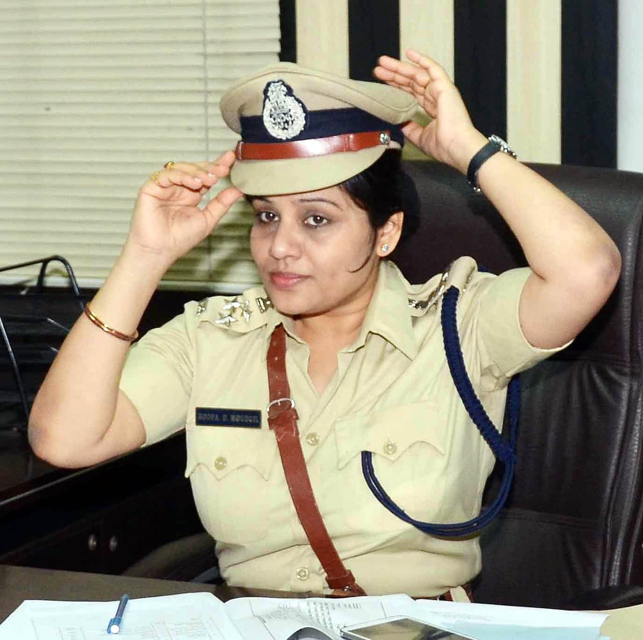 ಕಾರಾಗೃಹ ಇಲಾಖೆಗೆ ಪ್ರಥಮ ಮಹಿಳಾ ಅಧಿಕಾರಿ ಕಾರಾಗೃಹ ಇಲಾಖೆಗೆ ಪ್ರಥಮ ಮಹಿಳಾ ಅಧಿಕಾರಿ