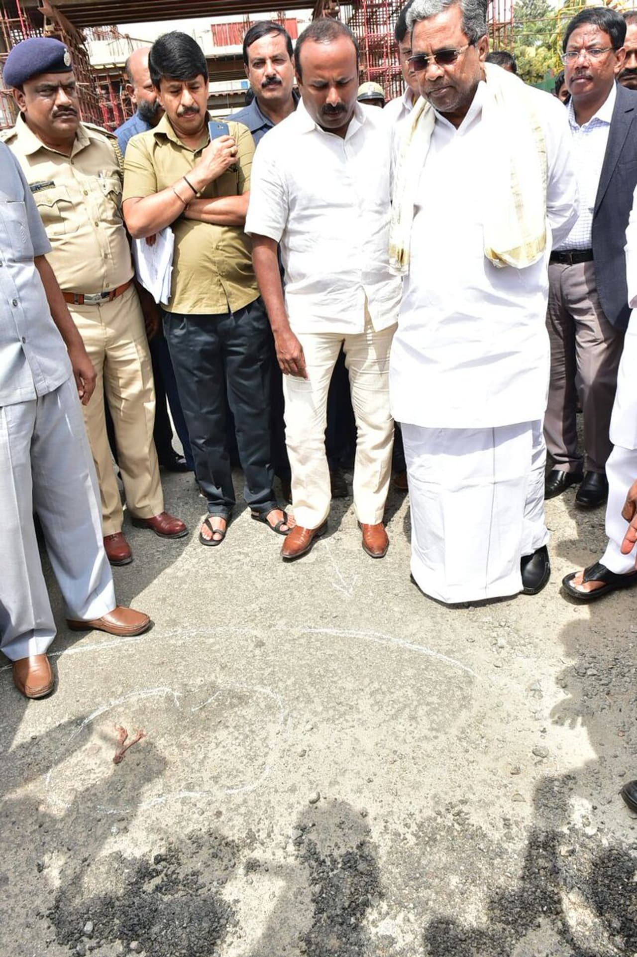 ಕಾರ್ಯಕರ್ತರ ಹತ್ಯೆ ಖಂಡಿಸಿ ಬಿಜೆಪಿಯಿಂದ ಜನರಕ್ಷಾ ಯಾತ್ರೆ ಕಾರ್ಯಕರ್ತರ ಹತ್ಯೆ ಖಂಡಿಸಿ ಬಿಜೆಪಿಯಿಂದ ಜನರಕ್ಷಾ ಯಾತ್ರೆ