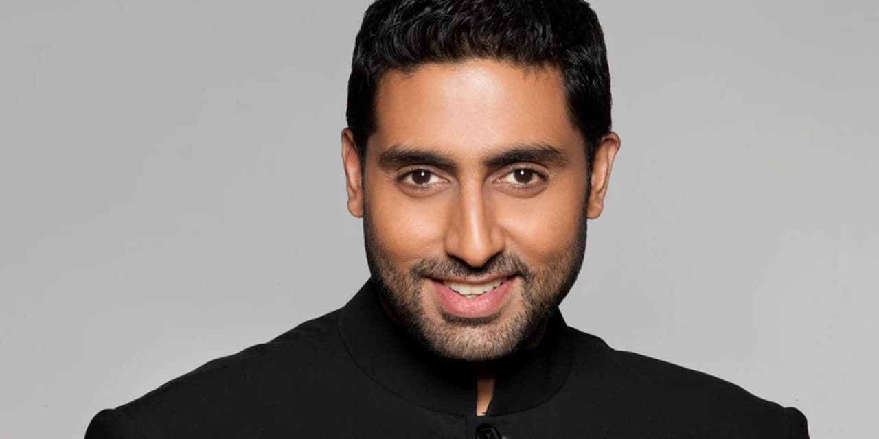 Reasons why Abhishek Bachchan is the luckiest unlucky guy in Reasons why Abhishek Bachchan is the luckiest unlucky guy in