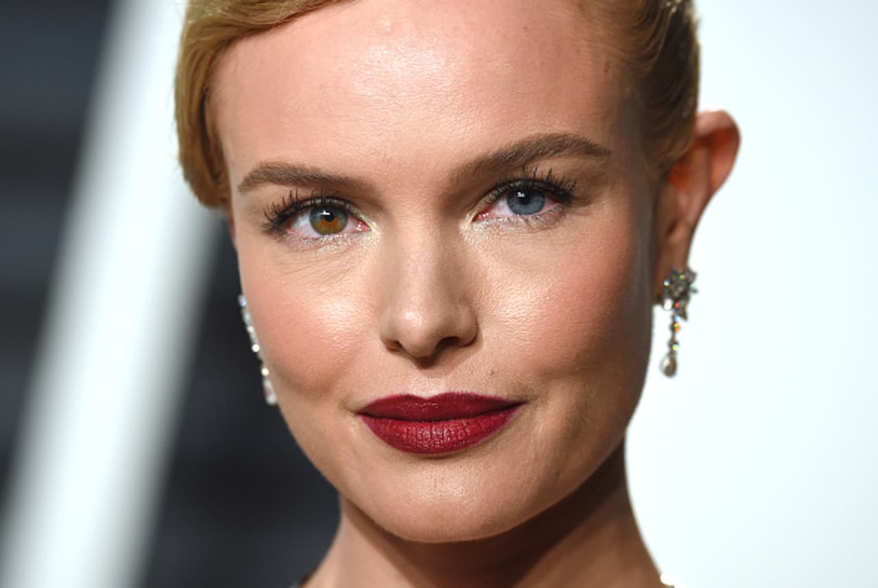 Eye don't believe this! Celebs with different coloured eyes Eye don't believe this! Celebs with different coloured eyes