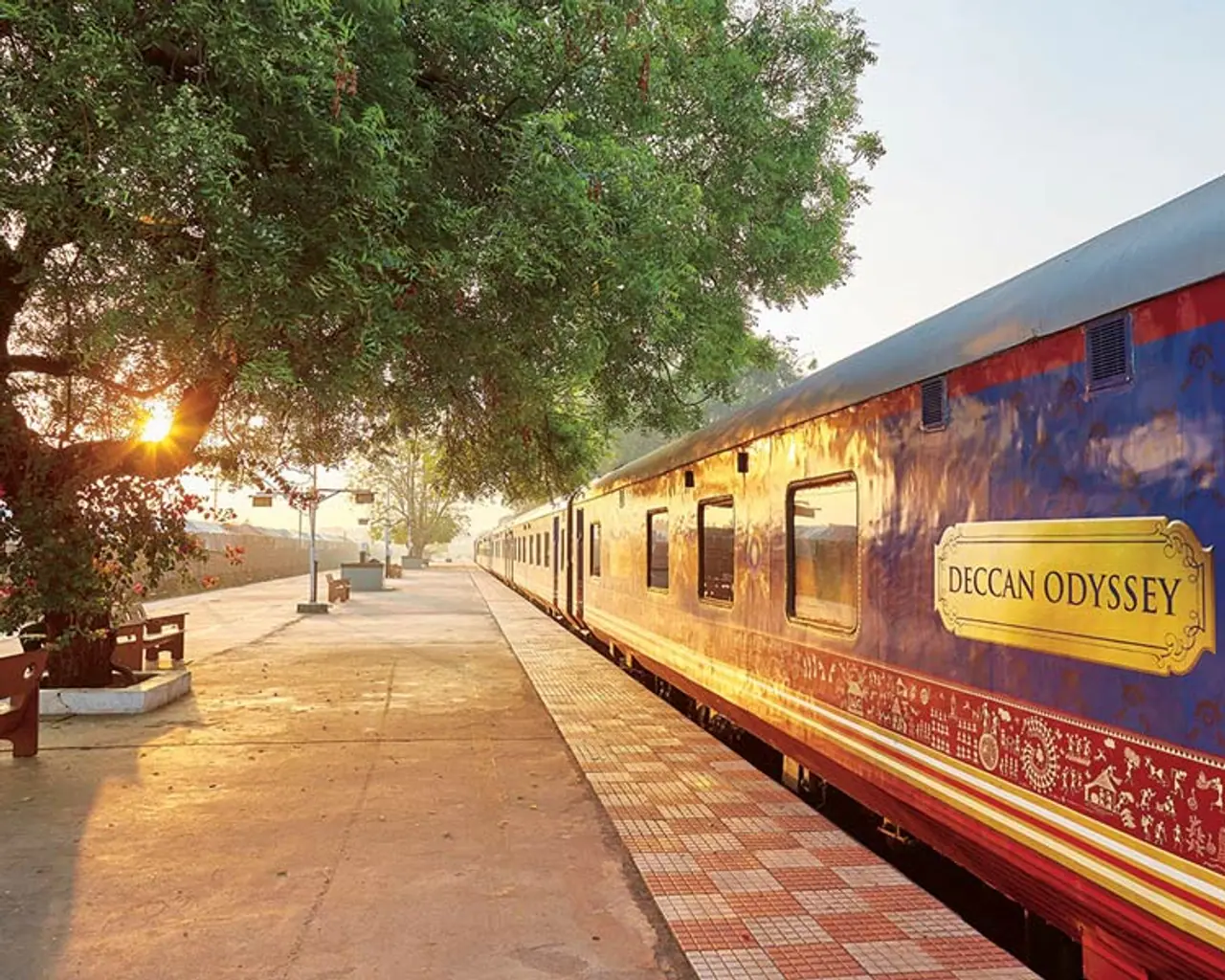 View the Deccan Odyssey Train in all its splendour View the Deccan Odyssey Train in all its splendour
