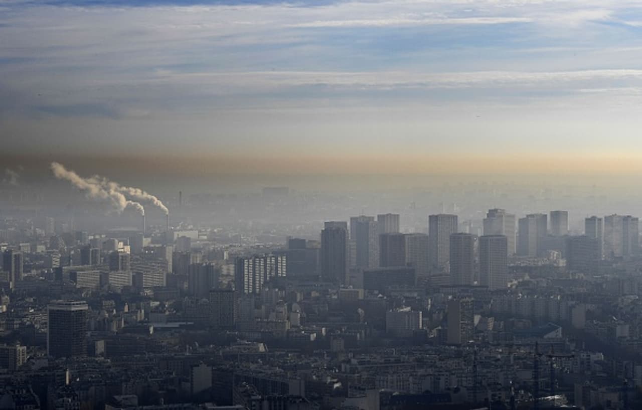 In pics: Worst Paris pollution in 10 years In pics: Worst Paris pollution in 10 years