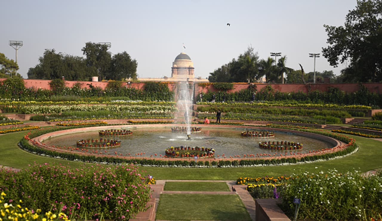 Mughal Gardens at Rashtrapati Bhavan are now open for public Mughal Gardens at Rashtrapati Bhavan are now open for public