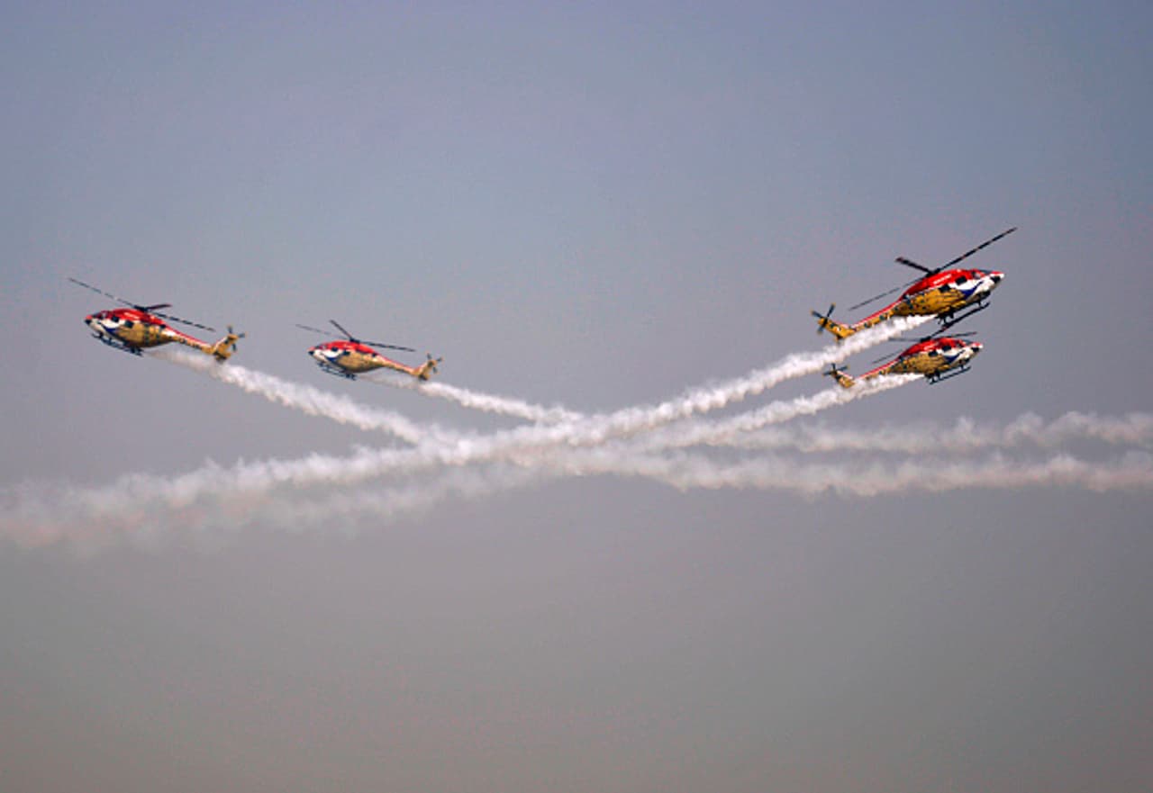 Aero show: 4 flying aerobatic teams you should look out for Aero show: 4 flying aerobatic teams you should look out for