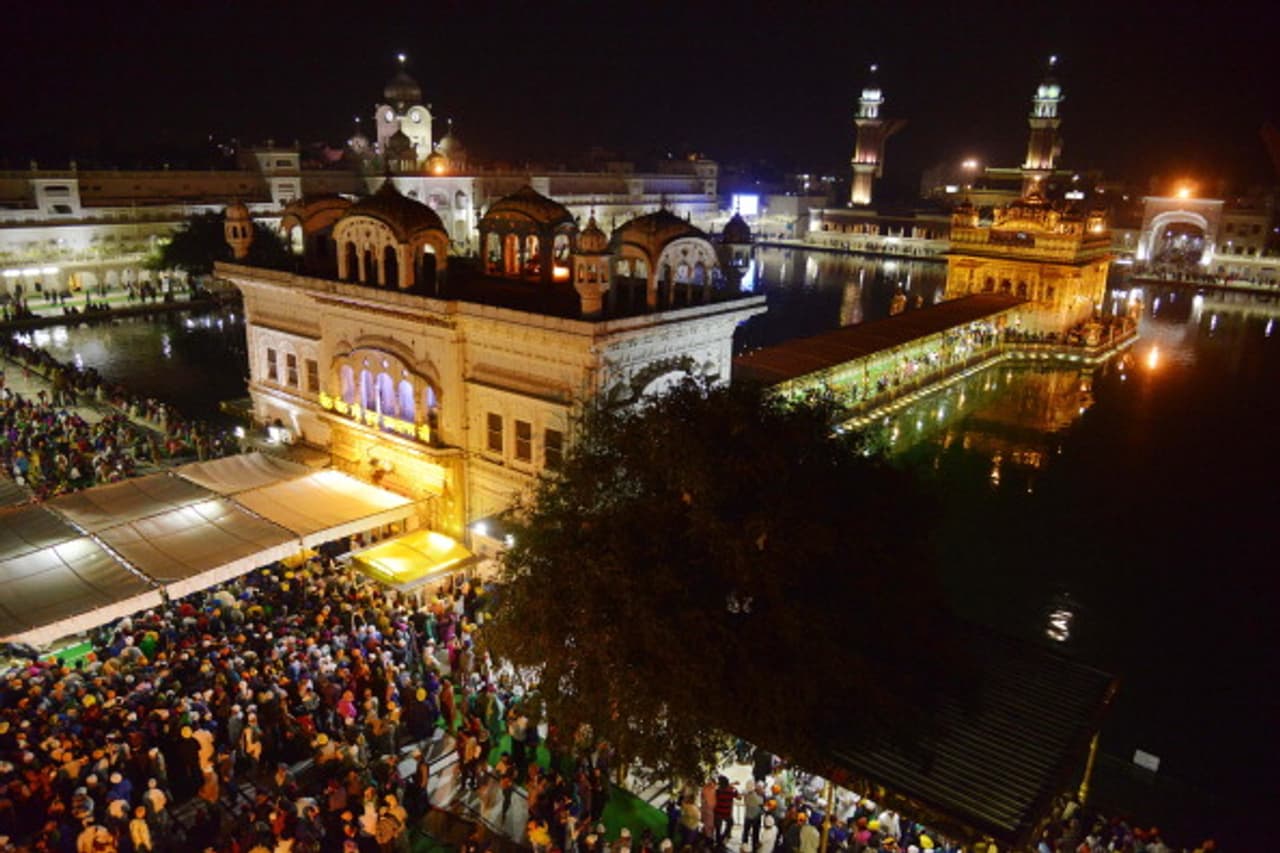 Hola Mohalla festival Hola Mohalla festival