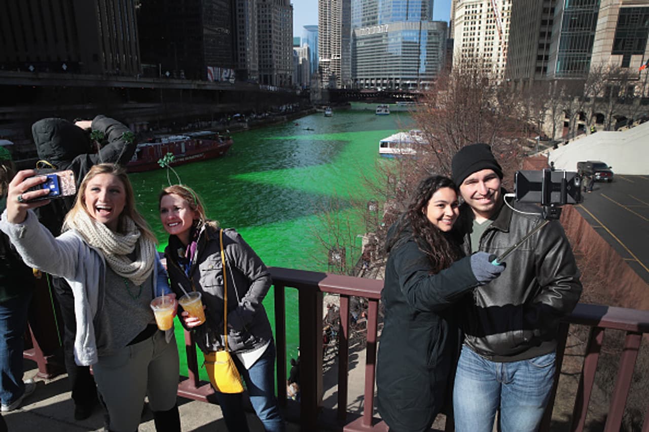 In pics: Keeping up with tradition Chicago River dyed green In pics: Keeping up with tradition Chicago River dyed green