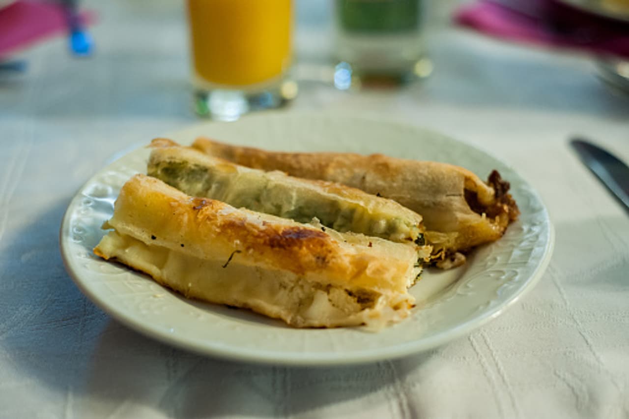 Here are some delicious global snacks one should try Here are some delicious global snacks one should try