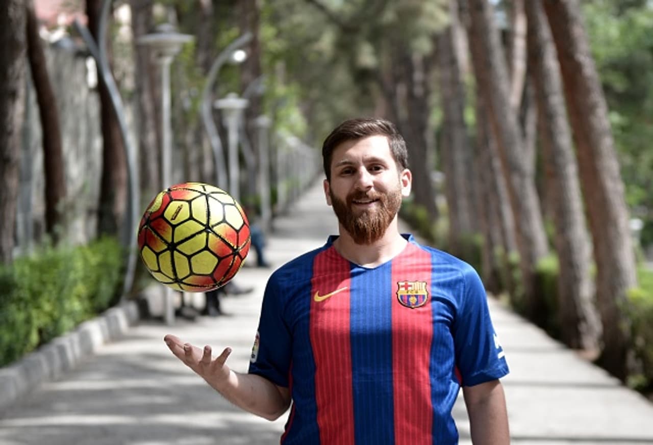 Bizarre: Is this Lionel Messi's twin brother? Bizarre: Is this Lionel Messi's twin brother?