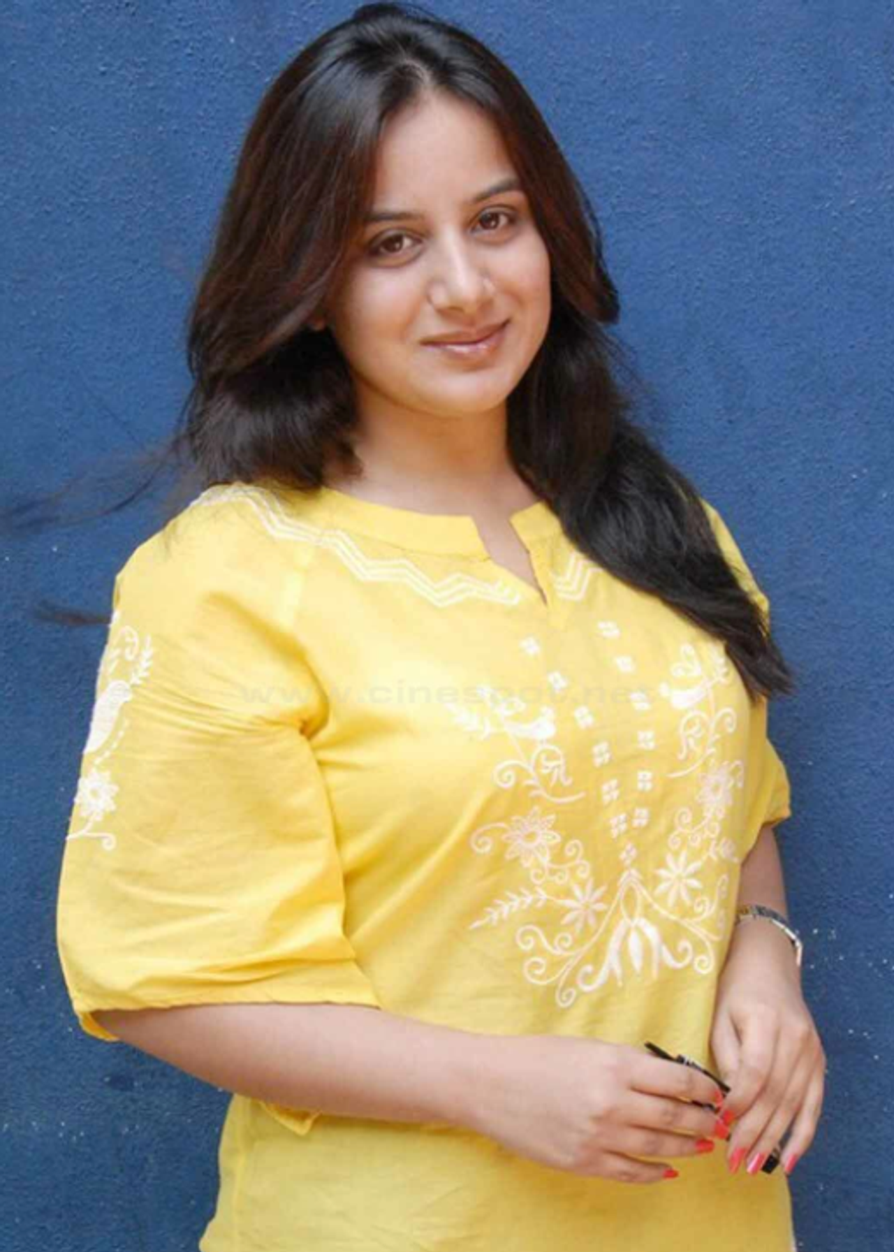 15 actresses from North who are now stars in South cinema 15 actresses from North who are now stars in South cinema