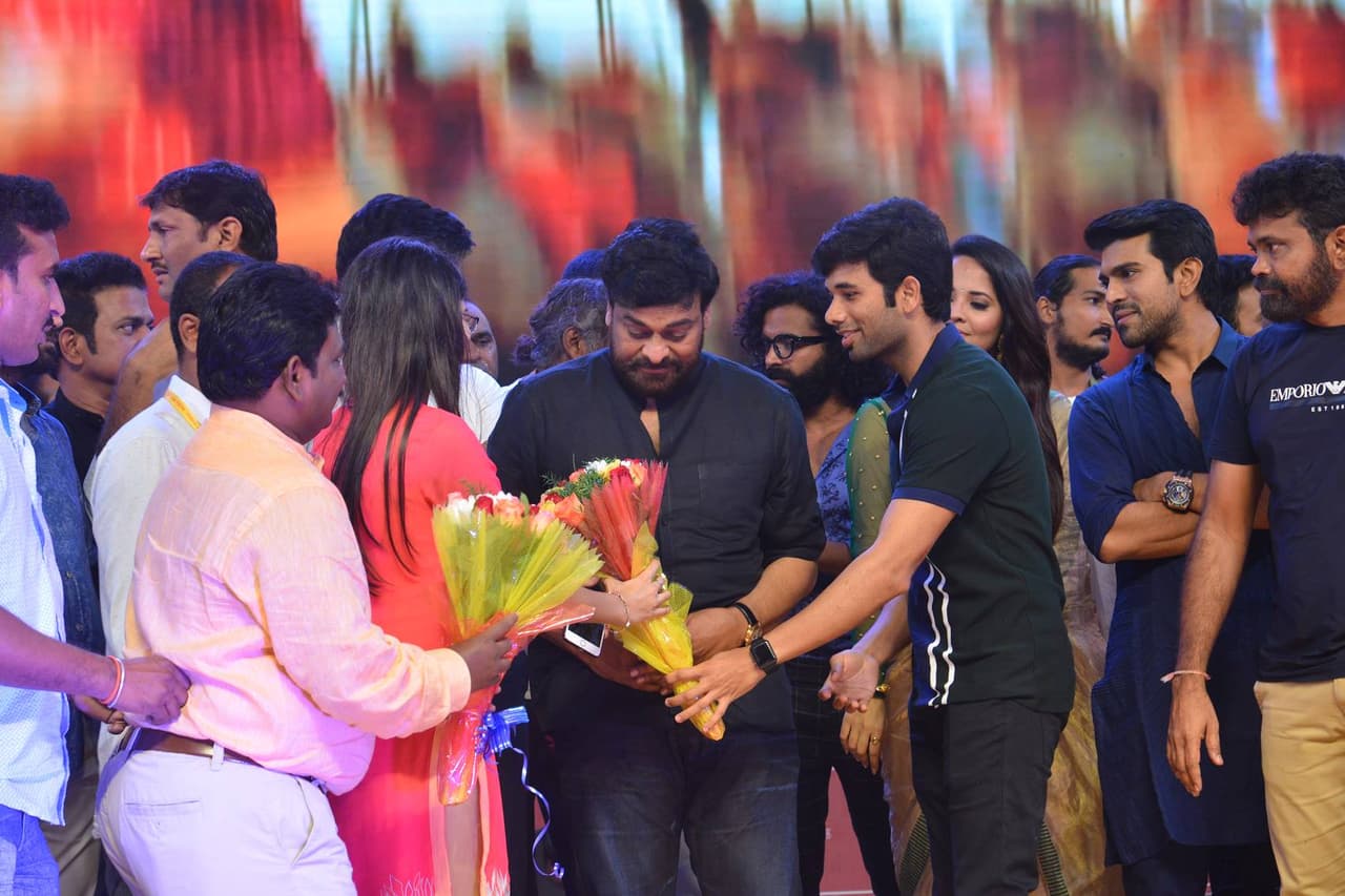 రంగస్థలం మూవీ ప్రీ రిలీజ్ ఈవెంట్ గ్యాలరీ రంగస్థలం మూవీ ప్రీ రిలీజ్ ఈవెంట్ గ్యాలరీ