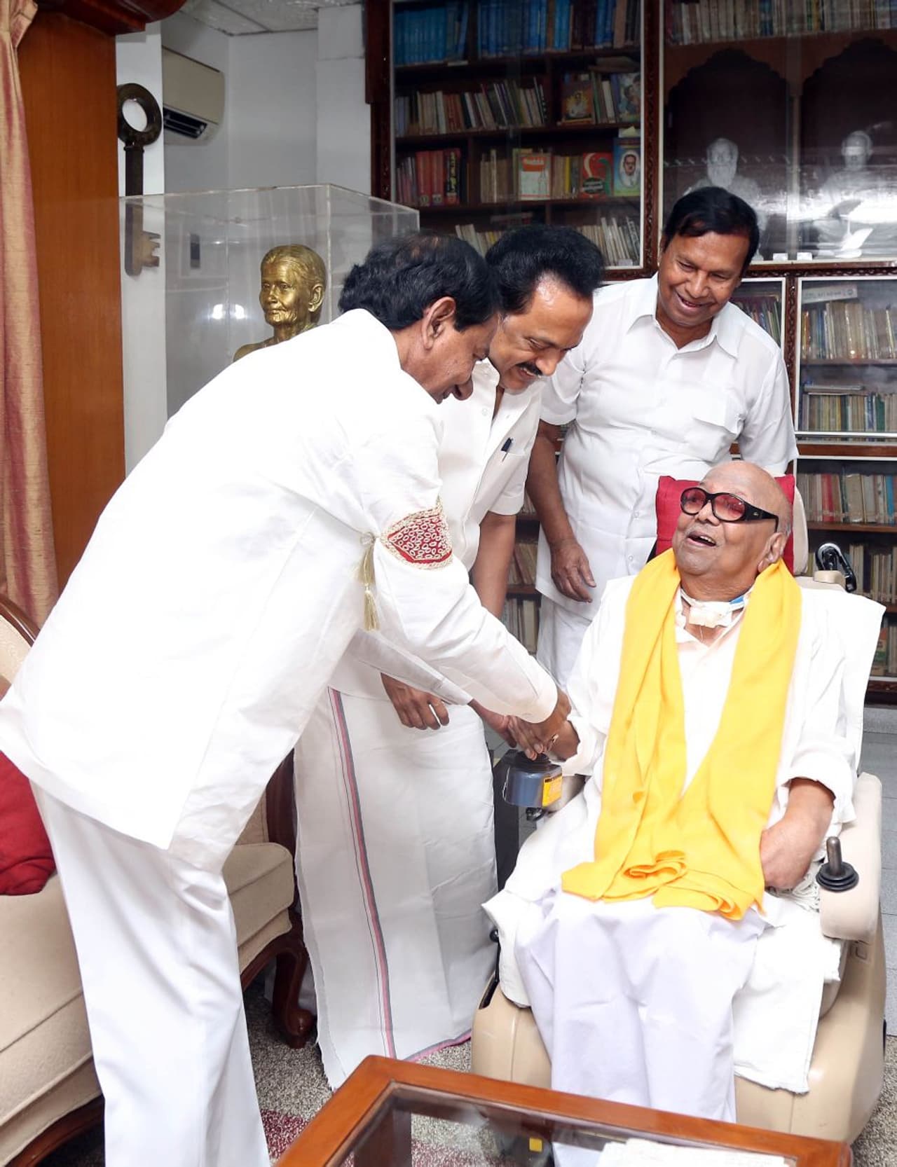 KCR Last Pics with Karunanidhi KCR Last Pics with Karunanidhi