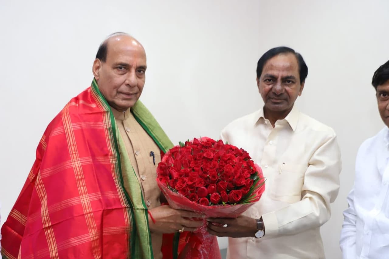 KCR meets union minister rajnath singh over state issues KCR meets union minister rajnath singh over state issues