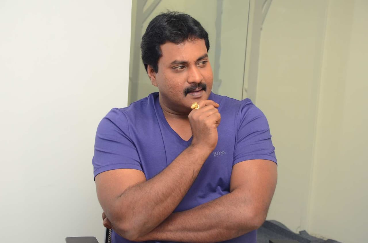 కమెడియన్ సునీల్ లేటెస్ట్ స్టిల్స్ కమెడియన్ సునీల్ లేటెస్ట్ స్టిల్స్