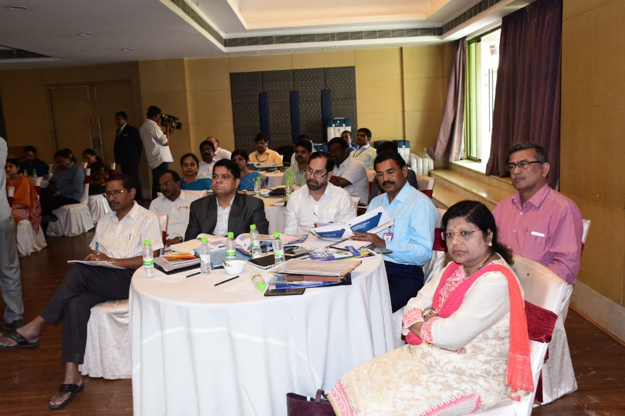 తెలంగాణ ముందస్తు: కలెక్టర్లకు శిక్షణ (ఫొటోలు) తెలంగాణ ముందస్తు: కలెక్టర్లకు శిక్షణ (ఫొటోలు)