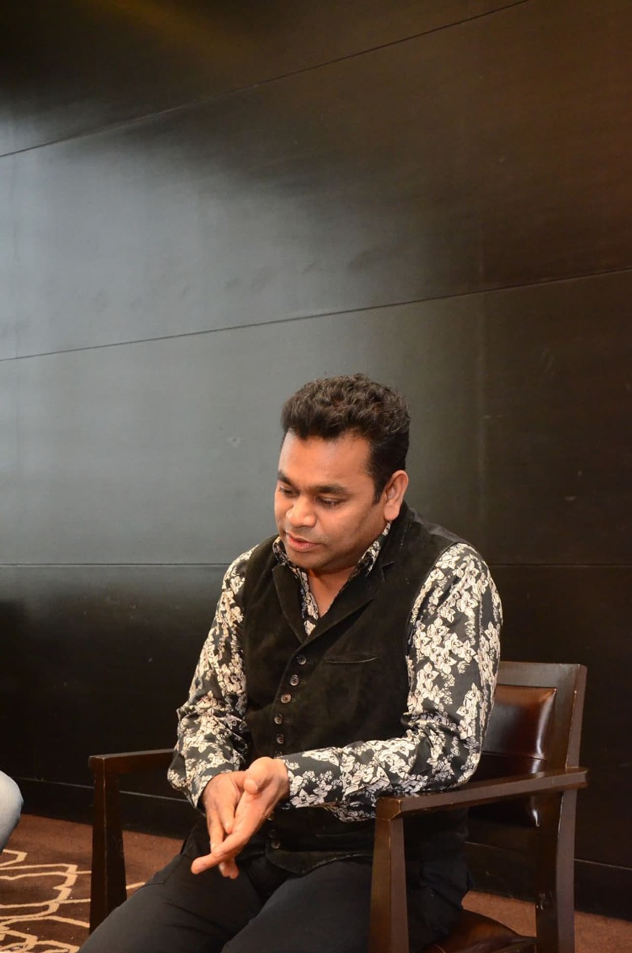 ఏఆర్.రెహమాన్ లేటెస్ట్ ఫొటోస్ ఏఆర్.రెహమాన్ లేటెస్ట్ ఫొటోస్