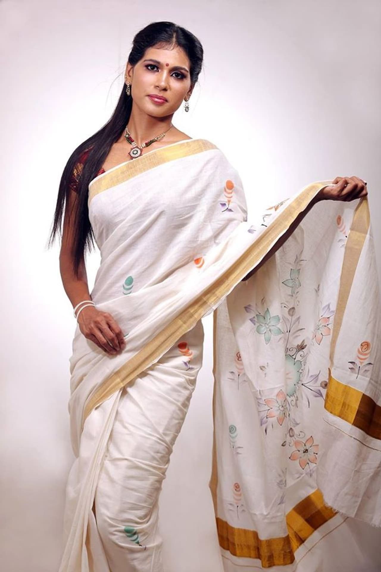 <p>Rehana Fathima, the woman technician employed with BSNL was forced to take up voluntary retirement.</p>