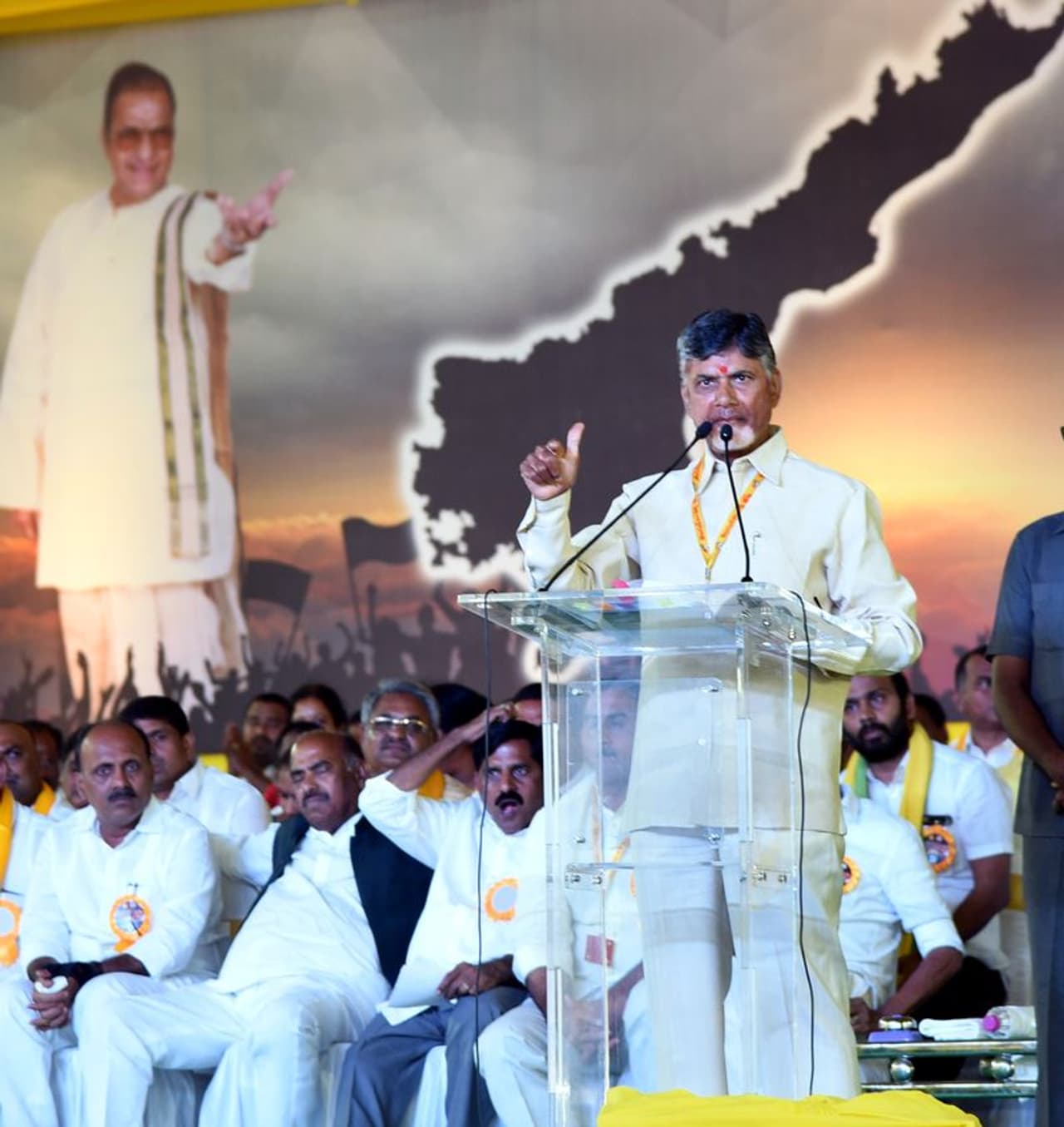 కడప జిల్లాలో చంద్రబాబు ధర్మపోరాట దీక్ష కడప జిల్లాలో చంద్రబాబు ధర్మపోరాట దీక్ష