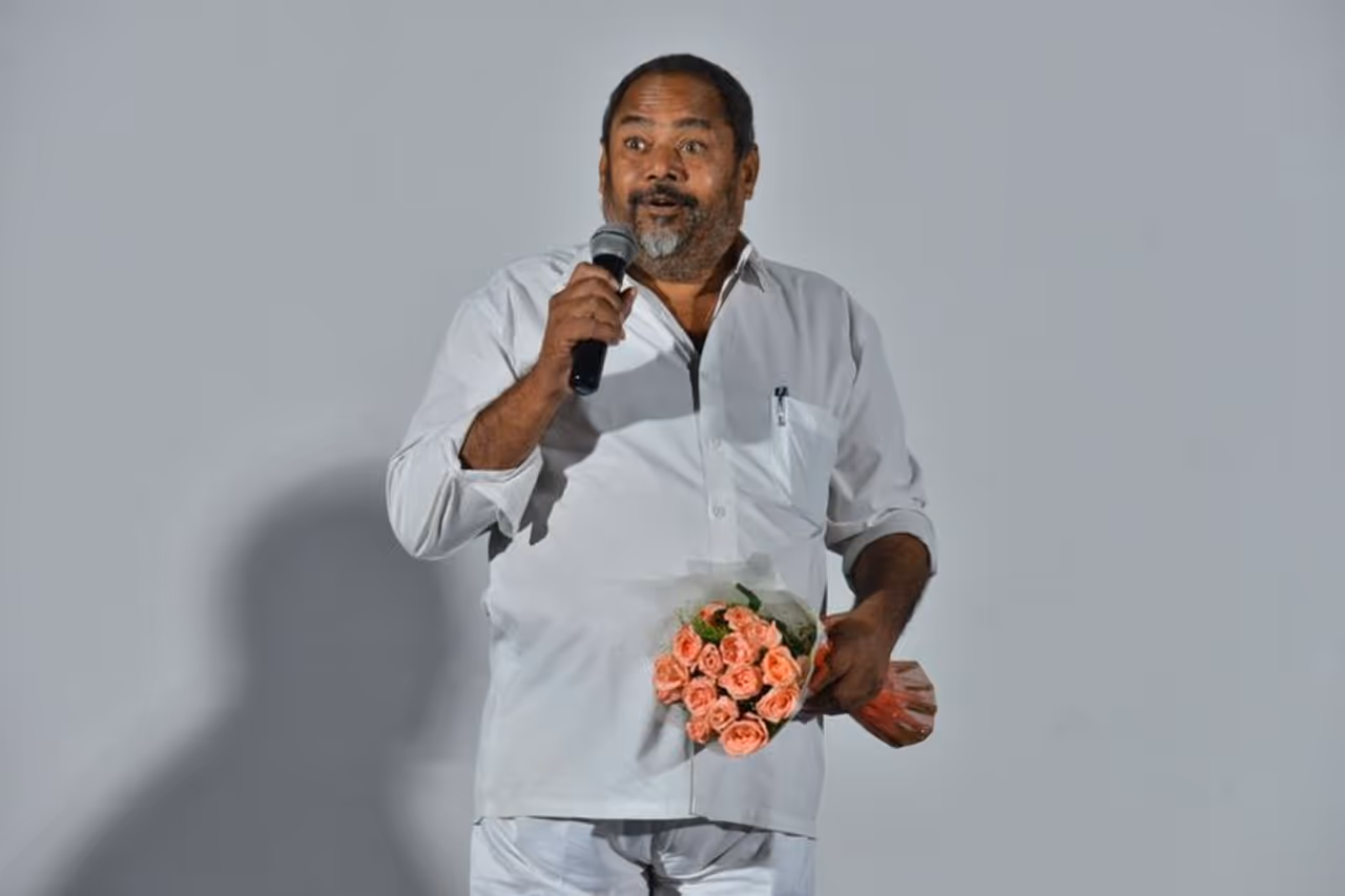 శరభ మూవీ ట్రైలర్ లాంచ్ (ఫోటోలు) శరభ మూవీ ట్రైలర్ లాంచ్ (ఫోటోలు)