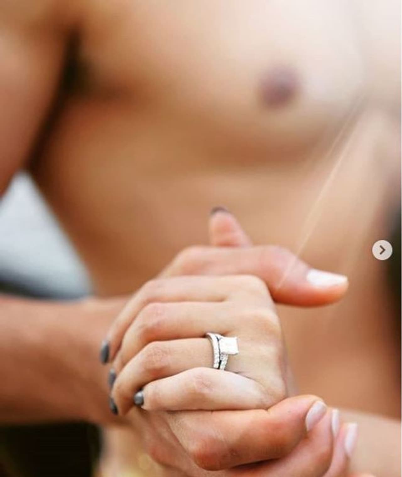 ಡಿ.12ಕ್ಕೆ ಸಪ್ತಪದಿ ತುಳಿಯಲಿದೆ 'ಪಾರಿಜಾತ'ದ ಜೋಡಿ ಡಿ.12ಕ್ಕೆ ಸಪ್ತಪದಿ ತುಳಿಯಲಿದೆ 'ಪಾರಿಜಾತ'ದ ಜೋಡಿ