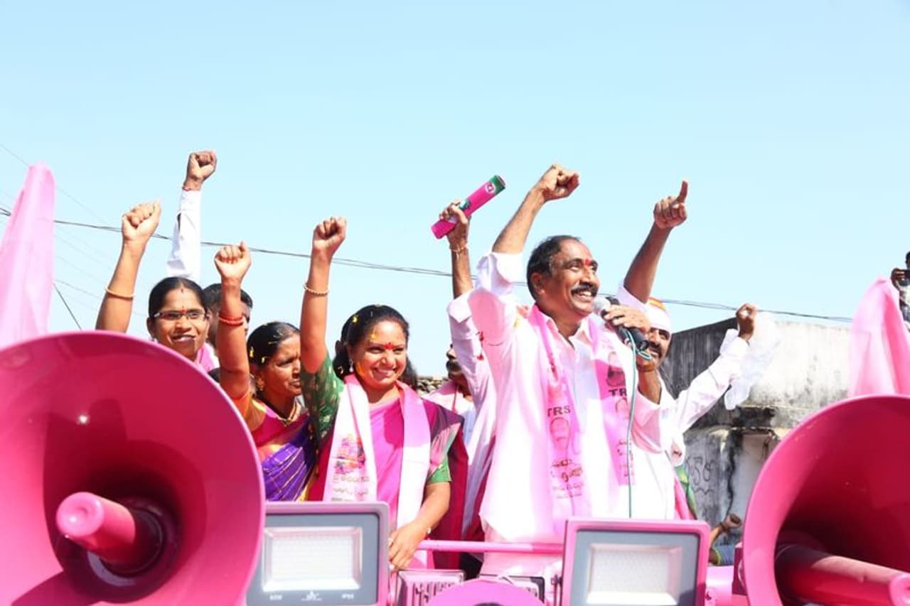 Kavitha road show at Jagitial Kavitha road show at Jagitial