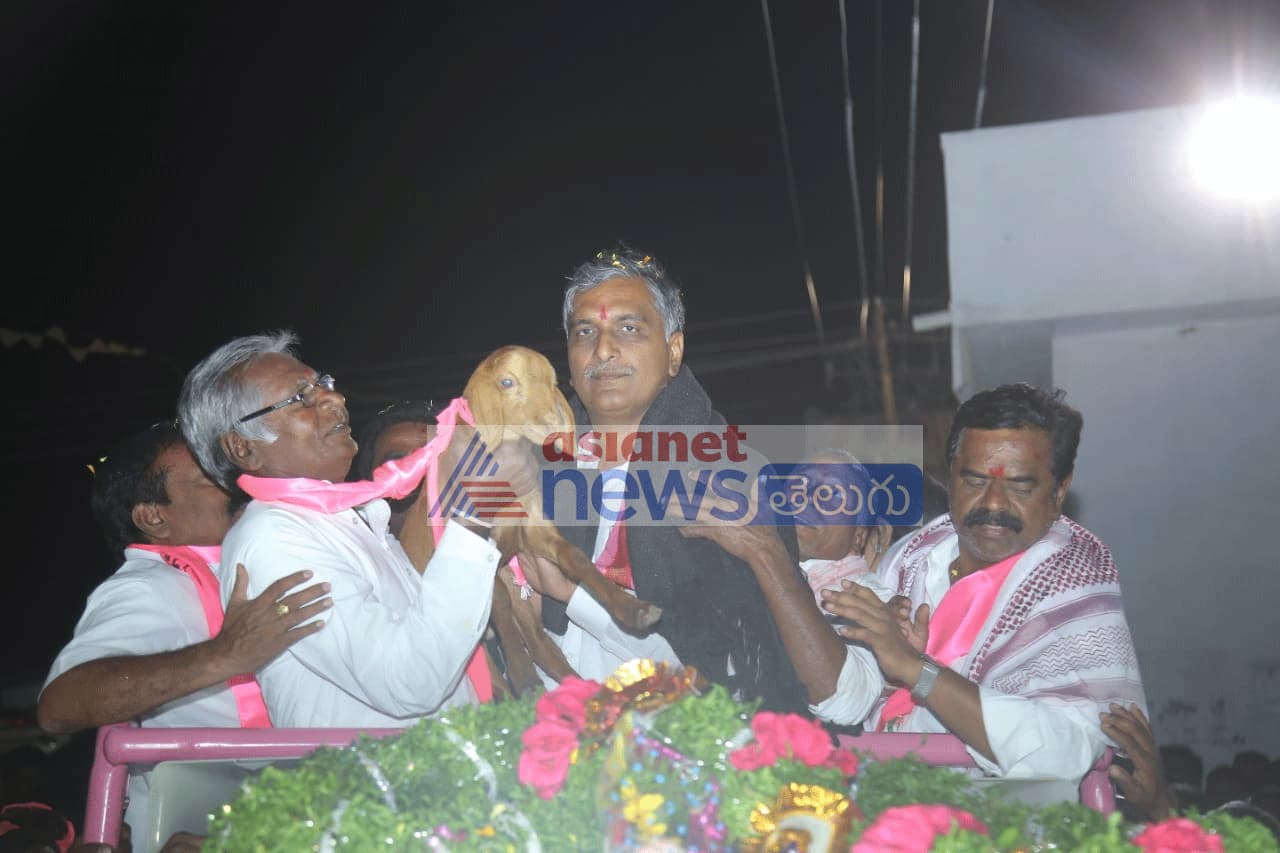 మంత్రి హరీశ్ రావు @ మక్తల్ మంత్రి హరీశ్ రావు @ మక్తల్