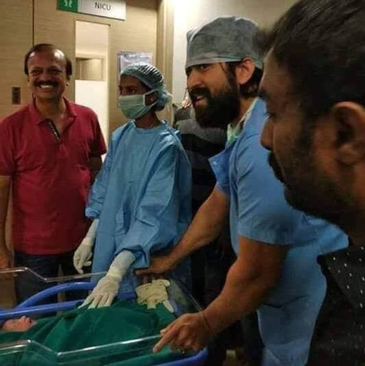 ಸ್ಯಾಂಡಲ್ವುಡ್ ರಾಕಿಂಗ್ ಜೋಡಿಗೆ ಲಿಟಲ್ ಸಿಂಡ್ರೆಲಾ ಸ್ಯಾಂಡಲ್ವುಡ್ ರಾಕಿಂಗ್ ಜೋಡಿಗೆ ಲಿಟಲ್ ಸಿಂಡ್ರೆಲಾ