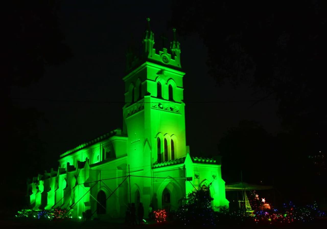 హైదరాబాదులో క్రిస్మస్ కు ముస్తాబైన చర్చ్ లు (ఫొటోలు) హైదరాబాదులో క్రిస్మస్ కు ముస్తాబైన చర్చ్ లు (ఫొటోలు)