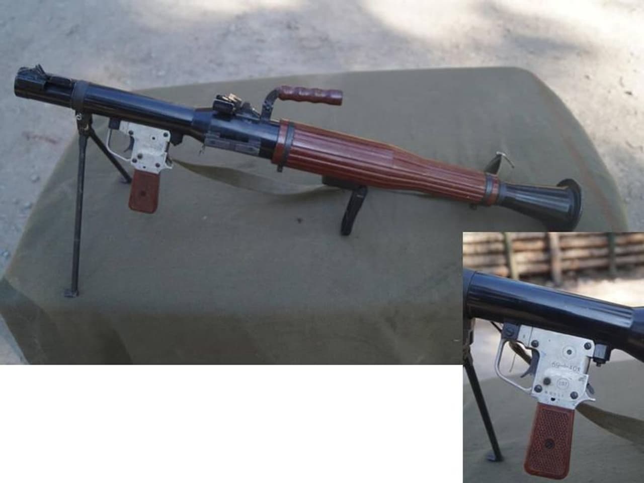 मारे गए दोनों पाकिस्तानी सैनिकों के पास से सेना ने भारी मात्रा में हथियारों का जखीरा भी बरामद किया है जिसमें राइफलों के साथ साथ डेटोनेटर और रॉकेट लांचर भी मौजूद हैं।