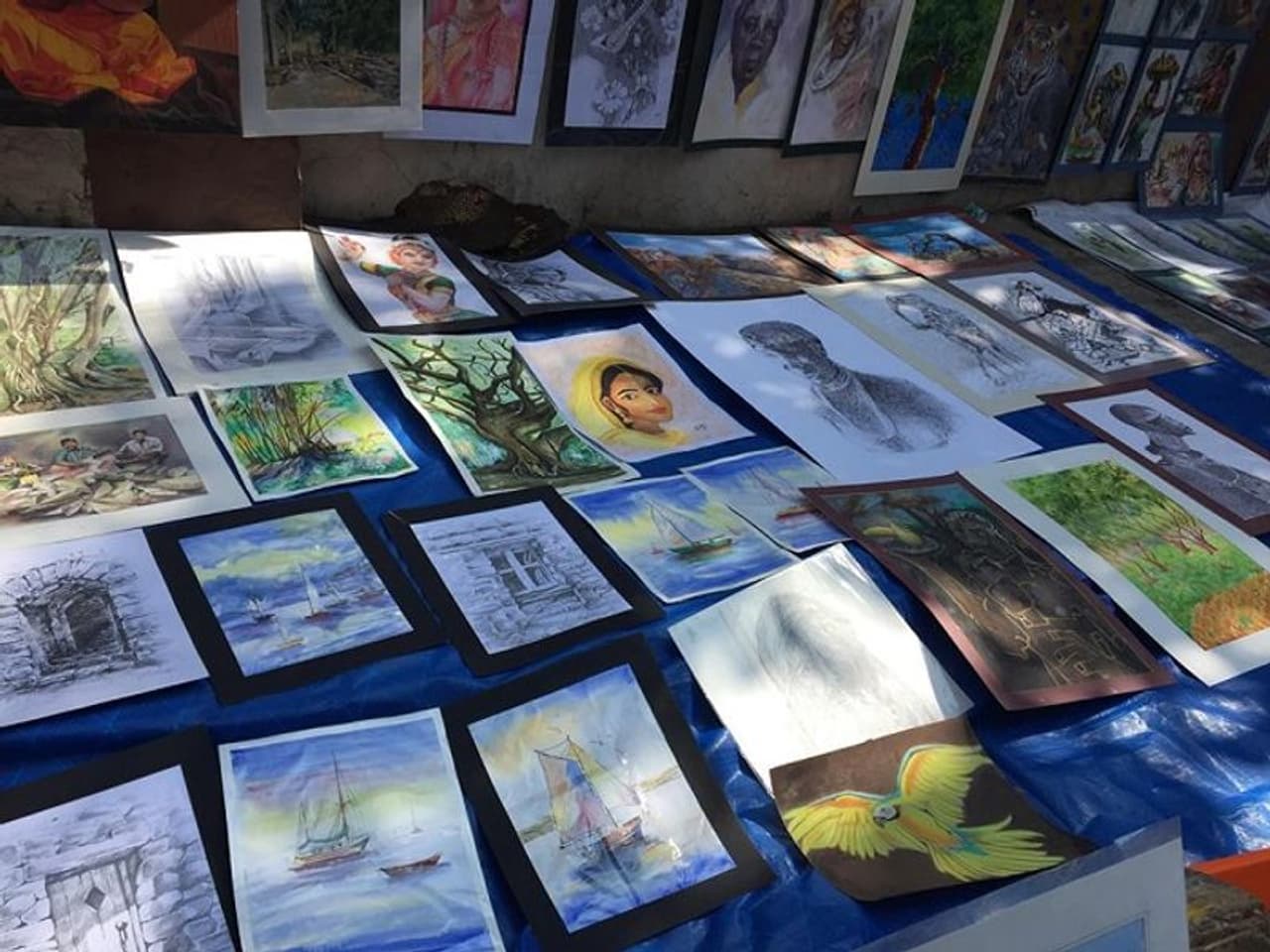 ಕಲಾವಿದನ ಕುಂಚದಲ್ಲಿ ಅರಳಿದ ಕಲೆ ಕಲಾವಿದನ ಕುಂಚದಲ್ಲಿ ಅರಳಿದ ಕಲೆ