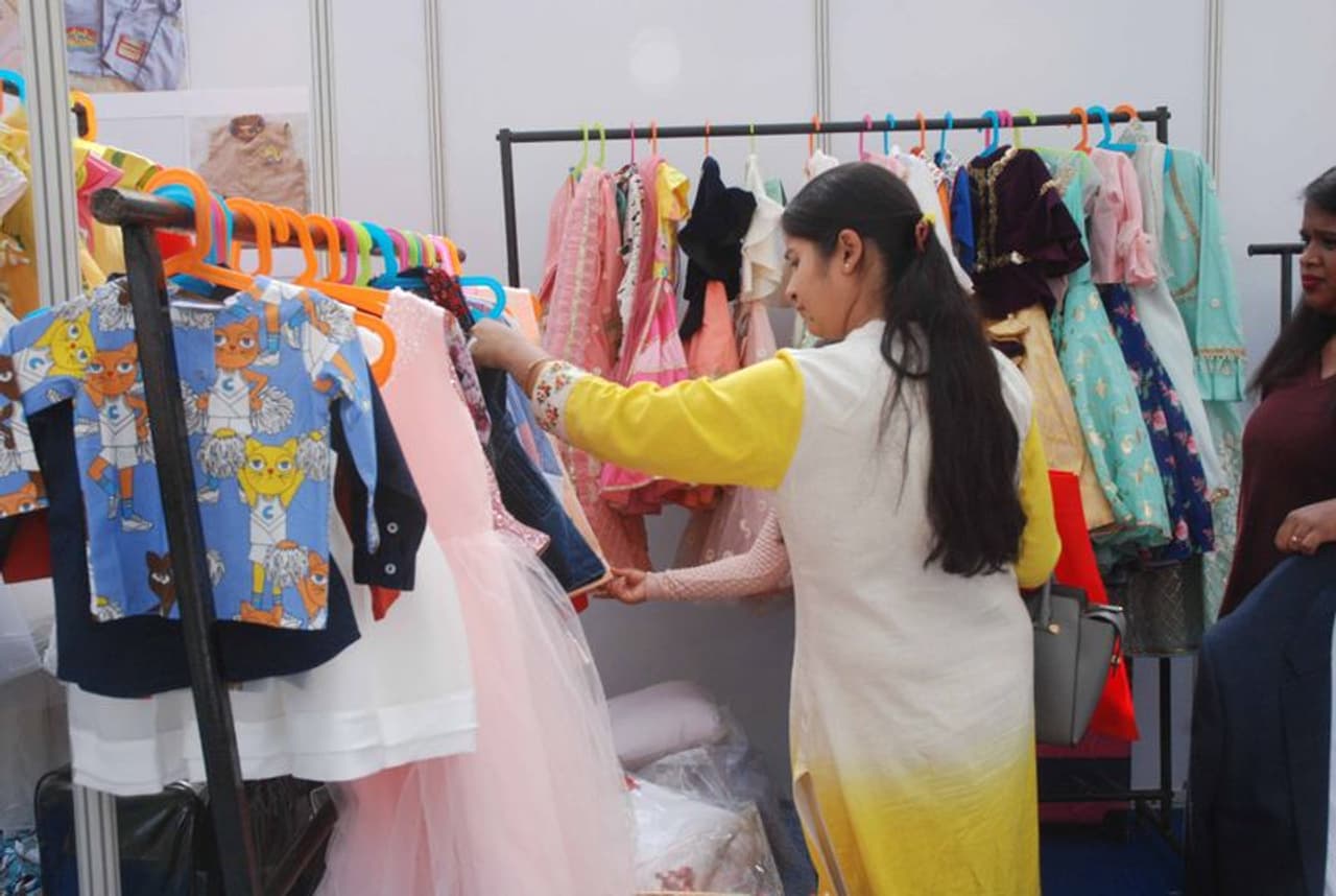 హోటల్ తాజ్కృష్ణలో కిడ్స్ ఎగ్జిబిషన్ (ఫోటోలు) హోటల్ తాజ్కృష్ణలో కిడ్స్ ఎగ్జిబిషన్ (ఫోటోలు)