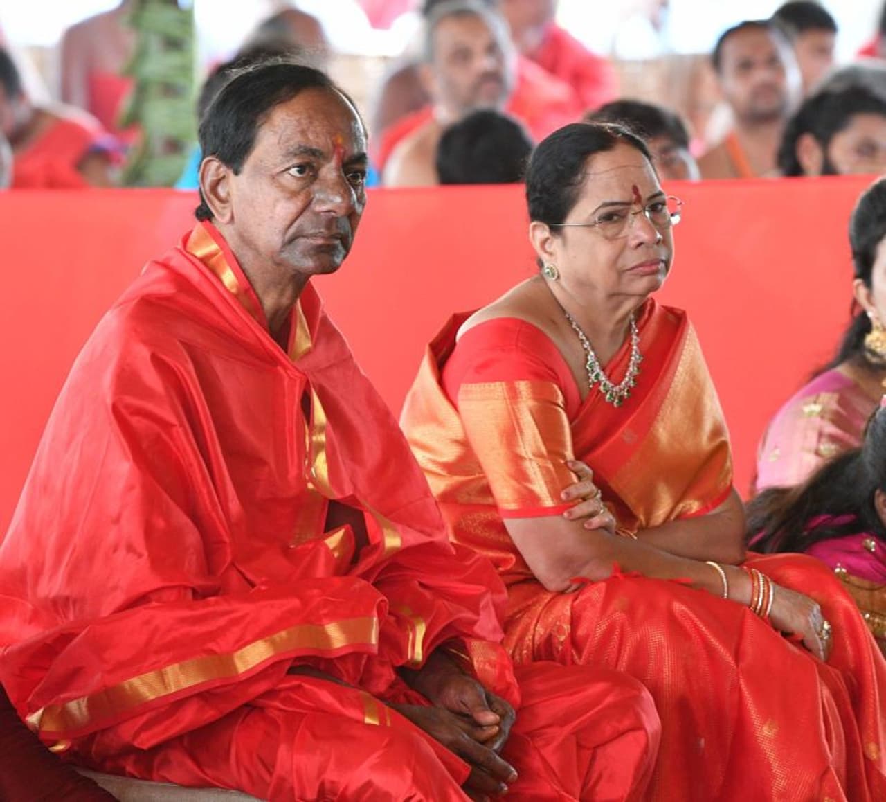 రాజశ్యామల యాగం చేసినా రాజు కాలేకపోయాడు రాజశ్యామల యాగం చేసినా రాజు కాలేకపోయాడు